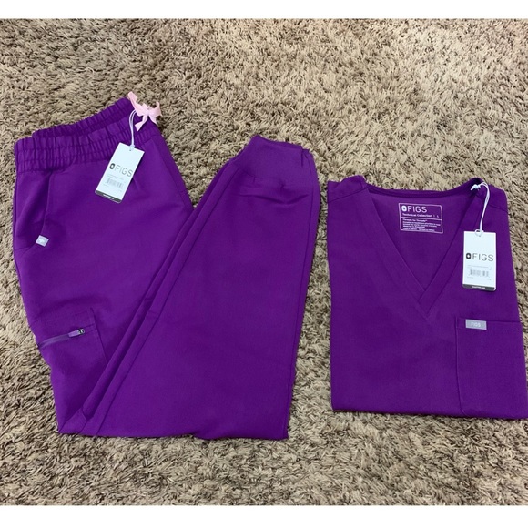 figs Large set magic purple